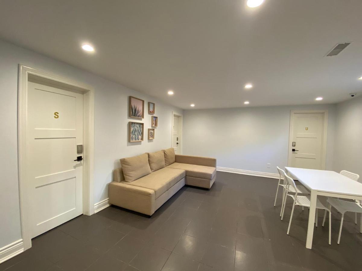 Yonge And Finch Subway !U Spacious & Cozy Private Bdr With Shared Bathroom 토론토 외부 사진